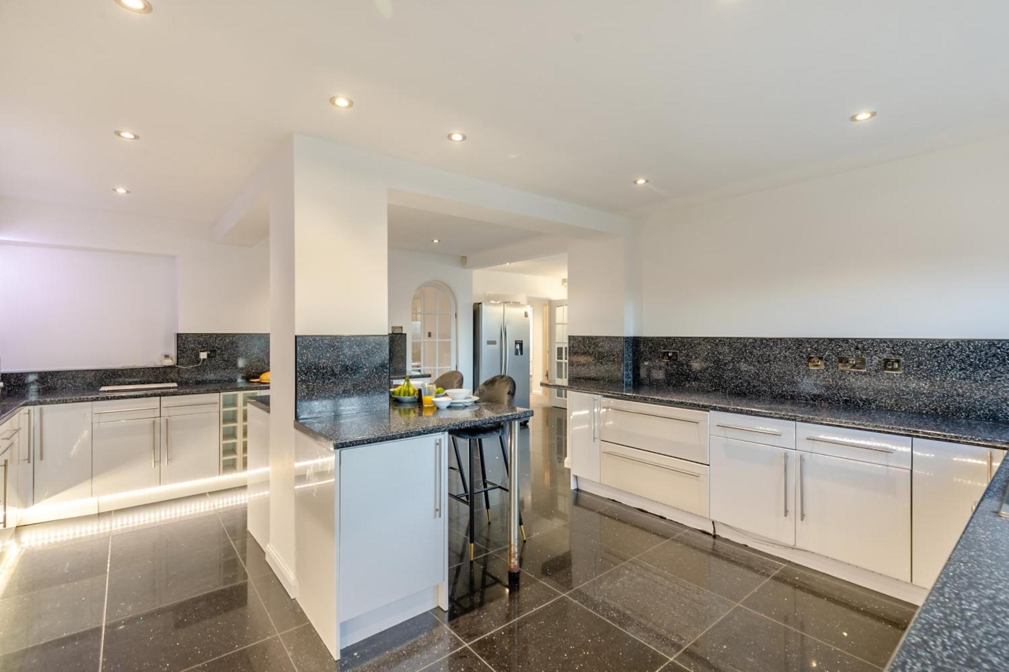 Robinswood House - A Beautiful Family Home Near The Cotswold Gloucester Eksteriør billede
