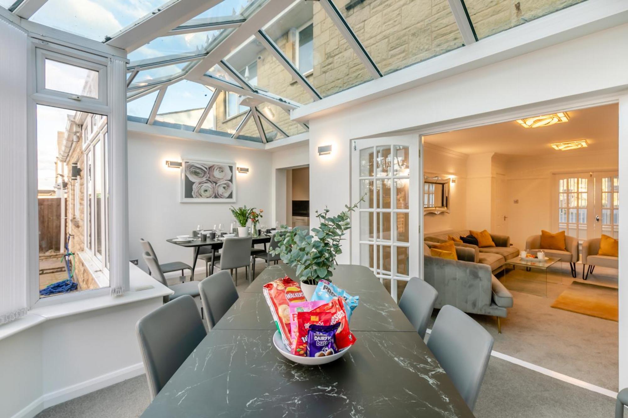 Robinswood House - A Beautiful Family Home Near The Cotswold Gloucester Eksteriør billede